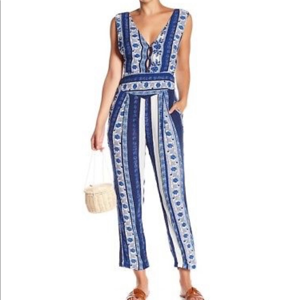 MOVING SALE OBO!! FREE PEOPLE Jumpsuit Sz 0/XS.
